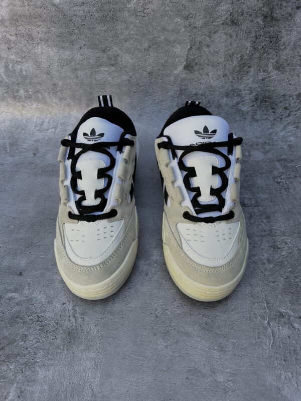 Adidas Adi2000 beige