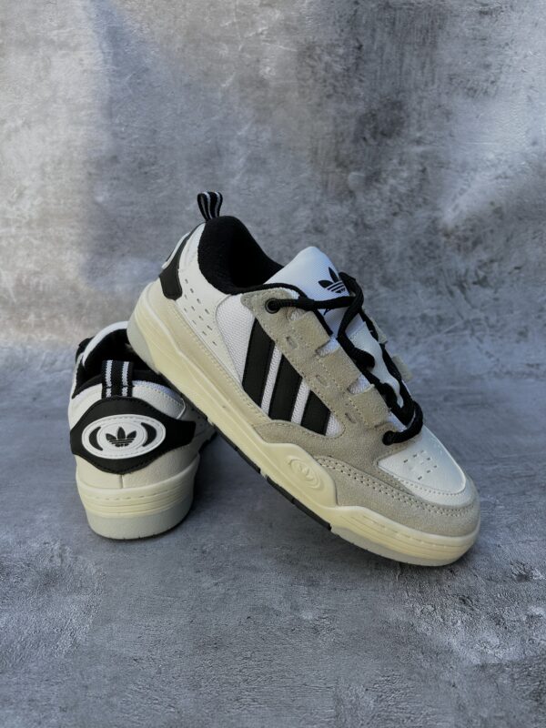 Adidas Adi2000 beige