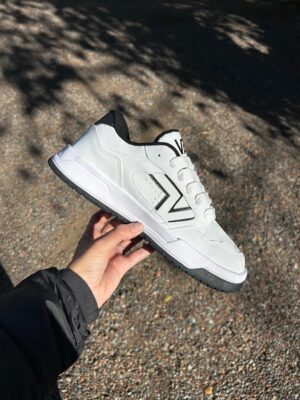 Vans upland