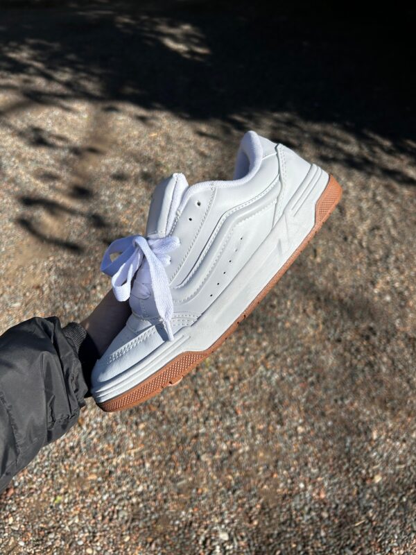 Vans hylane blancas