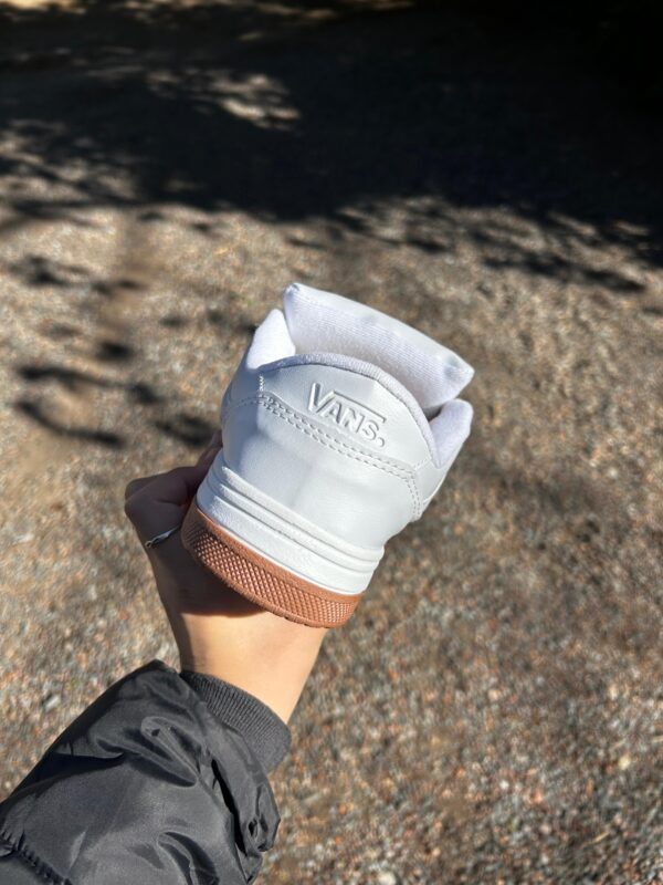 Vans hylane blancas