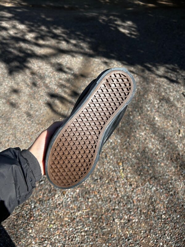 Vans knu total black